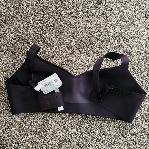 COPY - Lululemon Hold True bra - Picture 4 of 4